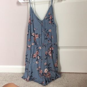Womens Romper Size Small